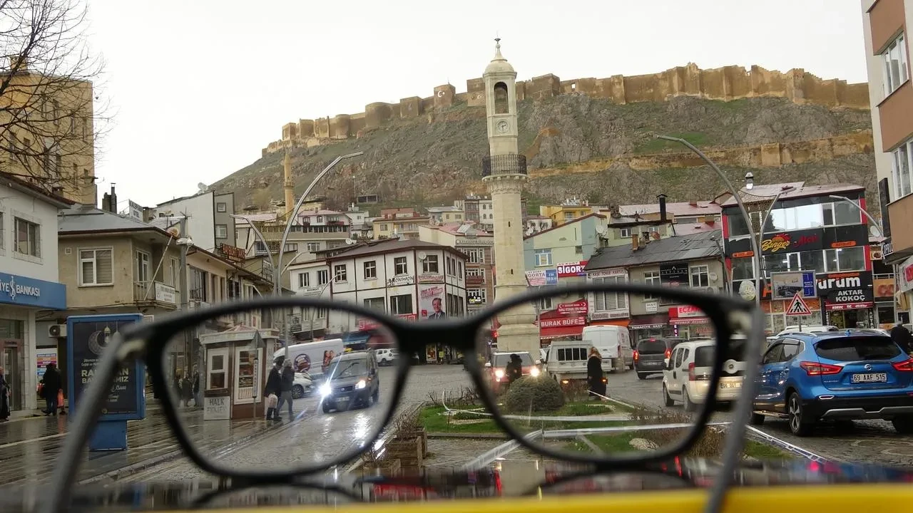 Bayburt gök gürültülü sağanak yağışa hazırlanıyor