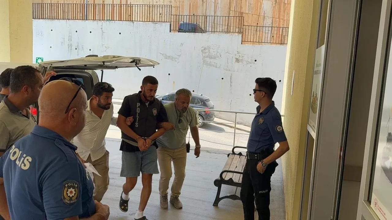 Gazipaşa'da eşini darbeden koca tutuklandı, kadın komada