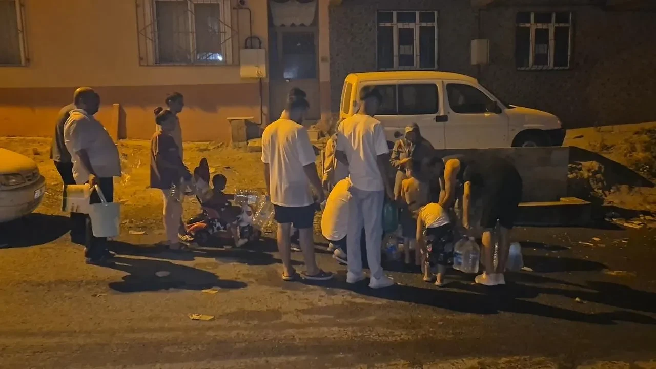 Tekirdağ'da su kesintileri vatandaşları sokağa döktü