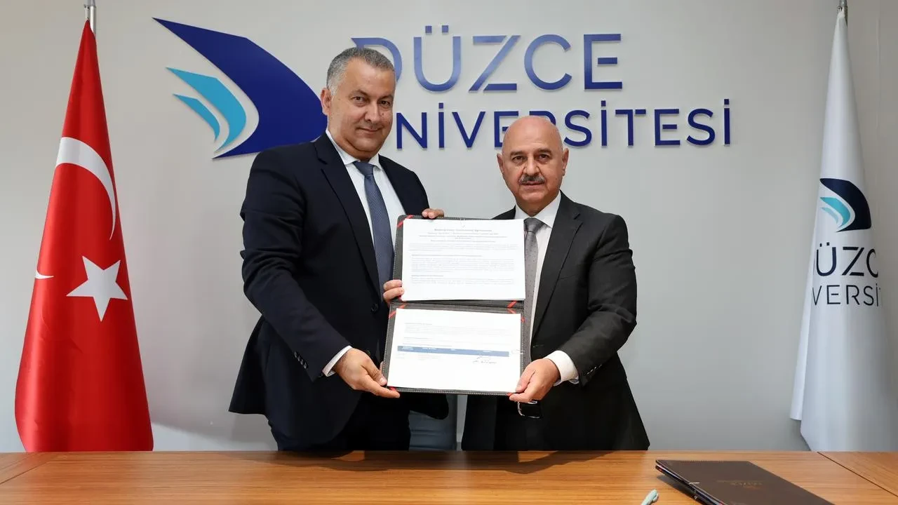 Düzce Üniversitesi ve Todor Kableshkov Ulaştırma Üniversitesi akademik iş birliği protokolü