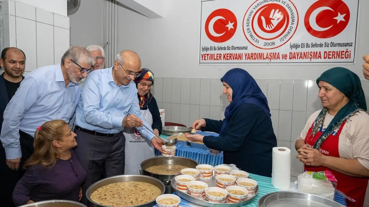 Malatya Büyükşehir Belediye Başkanı Sami Er aşure etkinliğinde birlik mesajı verdi