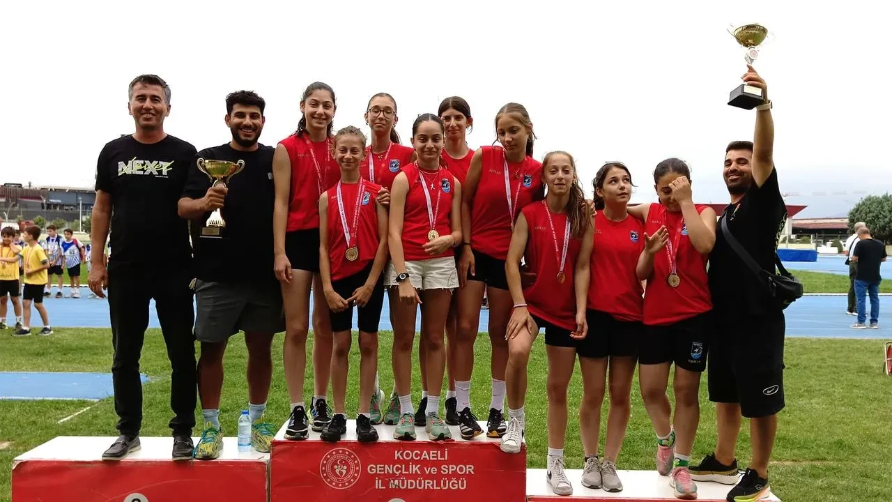 Darıca Belediyesi Eğitim ve Spor Kulübü DARES 11 Madalya Kazandı