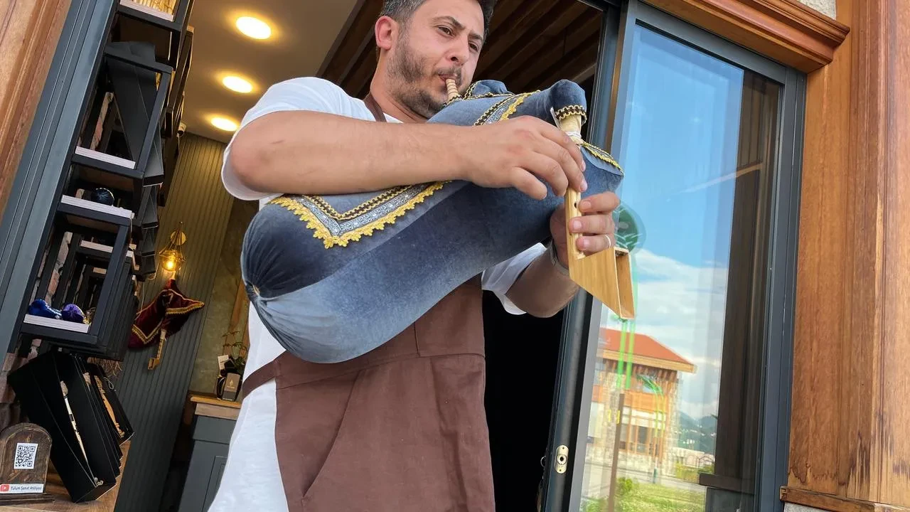 Rize tulumu turistlerin gözdesi haline geldi