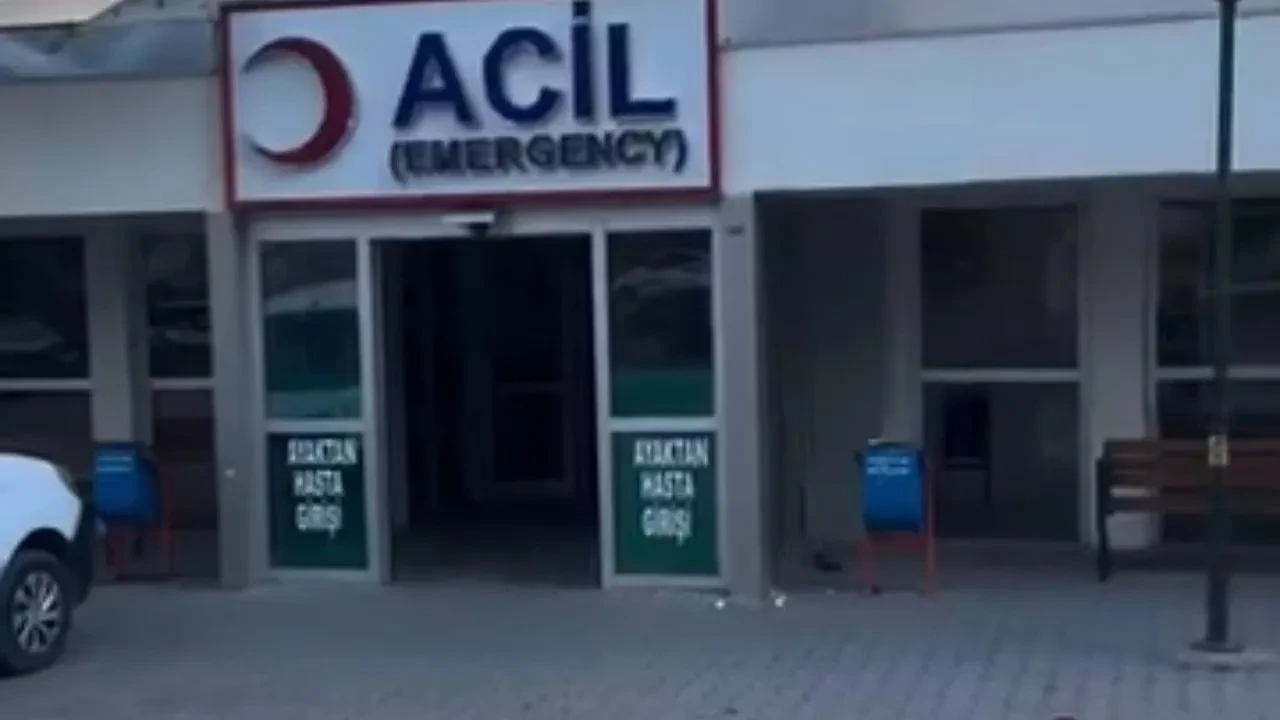 Siirt'in Kurtalan ilçesinde 4 yaşındaki çocuk kaydıraktan düşerek yaralandı