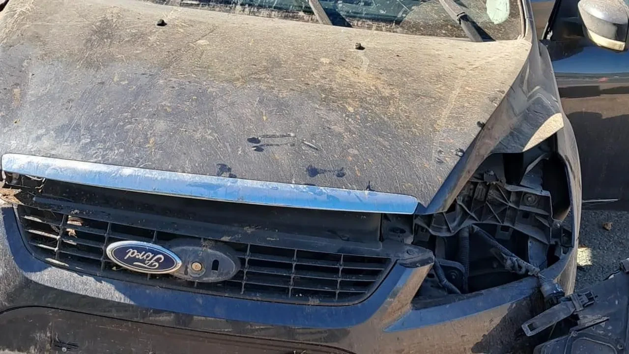 Balıkesir İvrindi yolunda sürücü kontrolü kaybedip savruldu