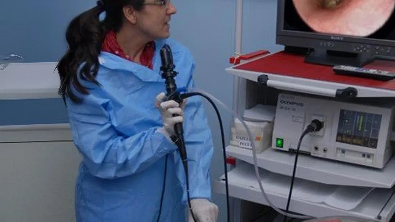 Felçli hastanın nefes borusundan 5 ay sonra mısır tanesi çıkarıldı