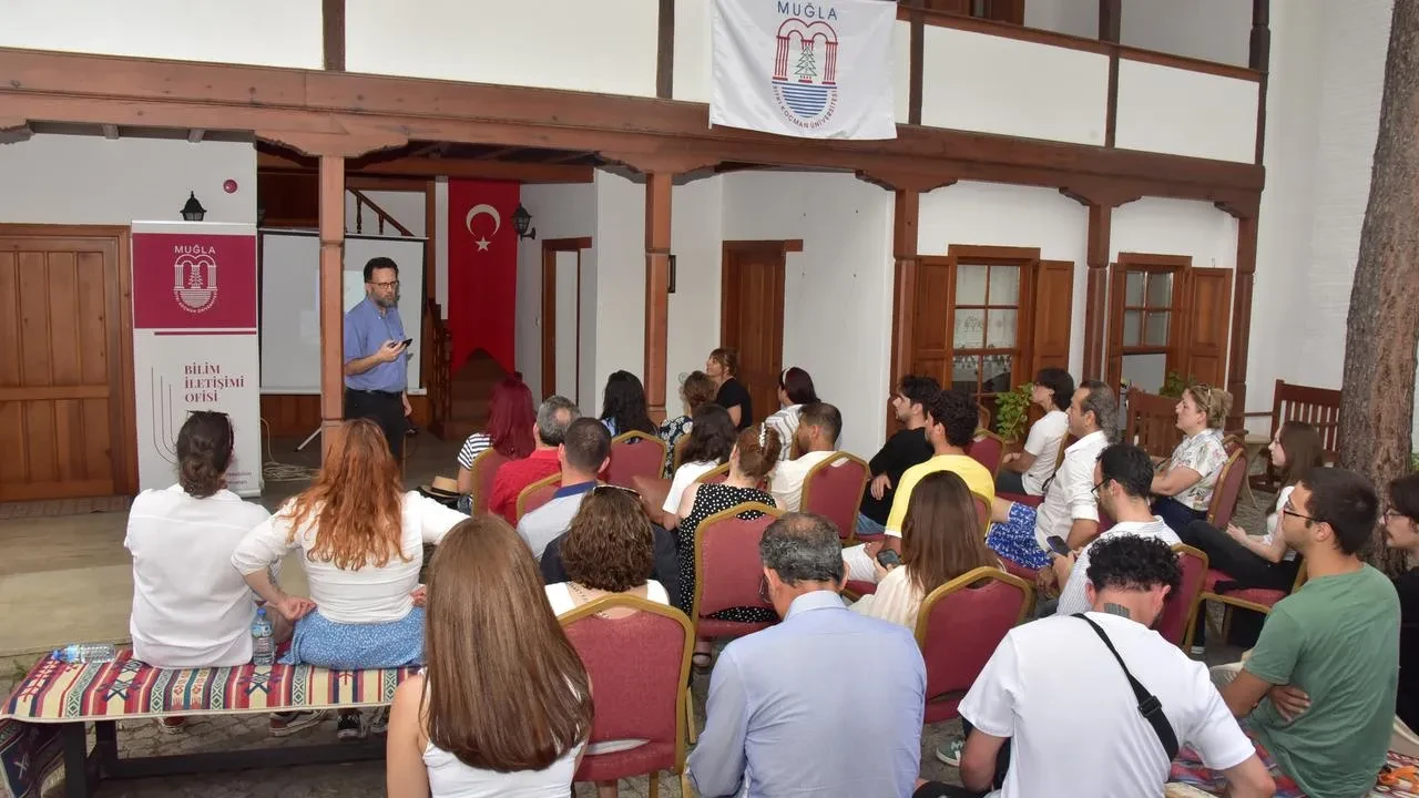 Muğla Sıtkı Koçman Üniversitesi’nde Bilim Kafe’de Kadıkalesi Ve Bizans Hikayeleri Konuşuldu