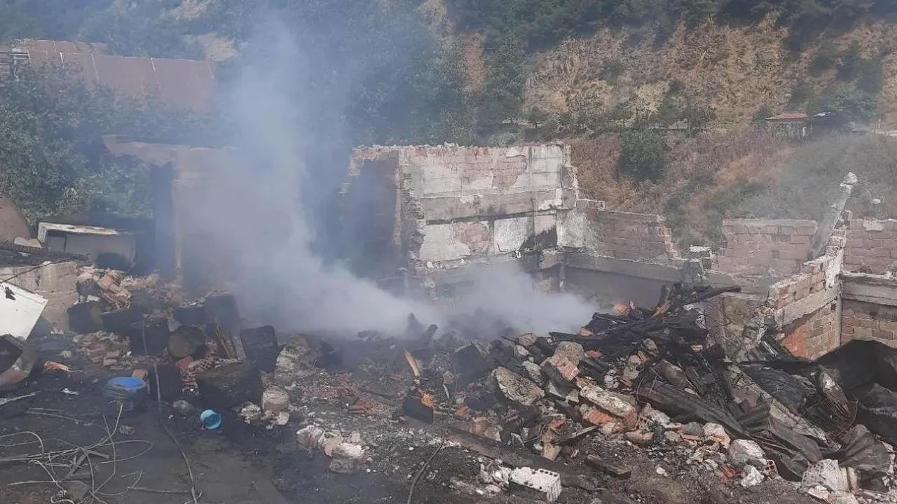 Bakan Kurum Çanakkale Bolu Ve Tekirdağ Yangınlarında Hasar Tespiti Açıkladı
