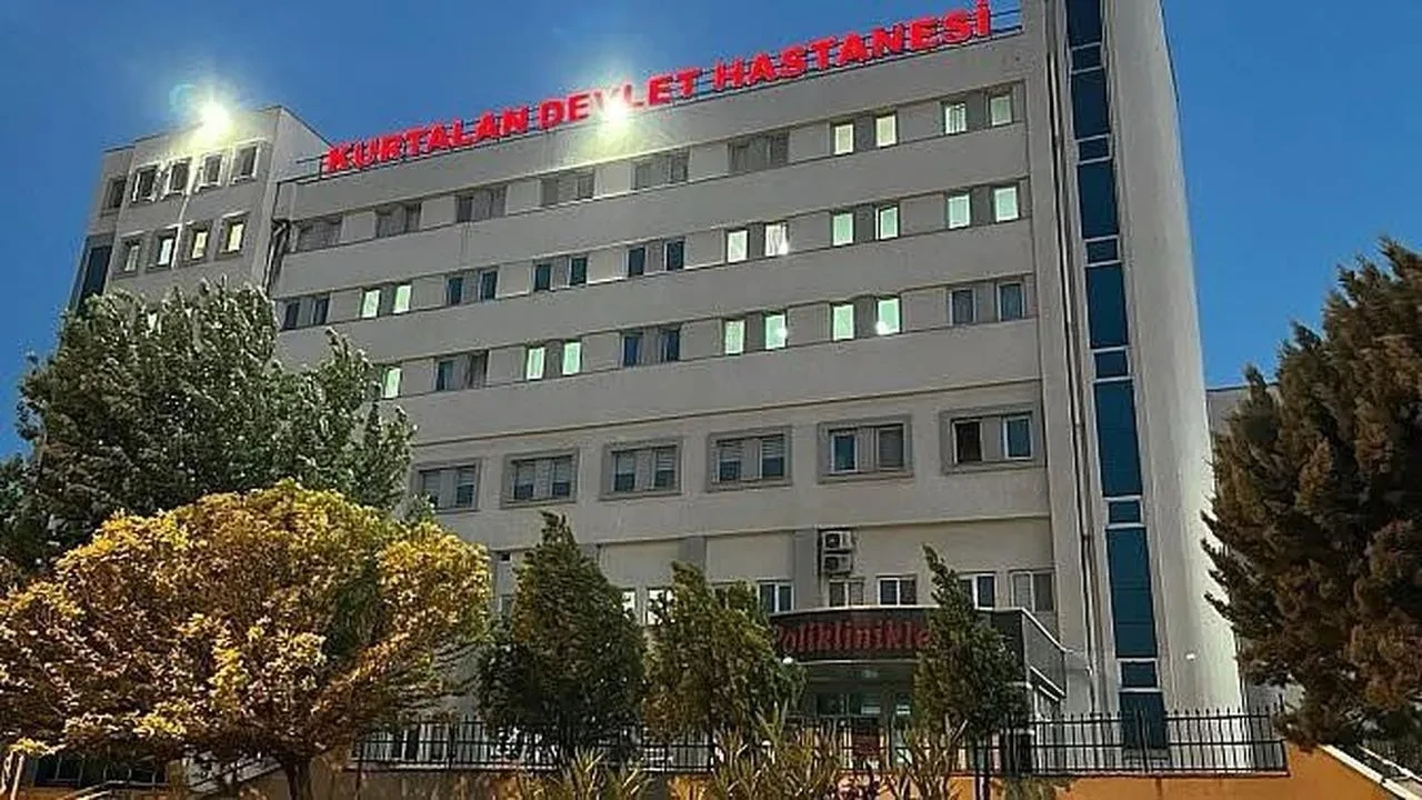 Siirt’te akrep sokan genç Kurtalan Devlet Hastanesi’ne götürüldü