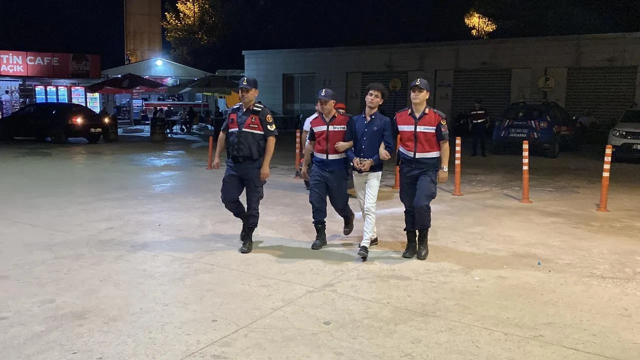 İnegöl'de JASAT ekipleri uyuşturucu tacirini yakaladı