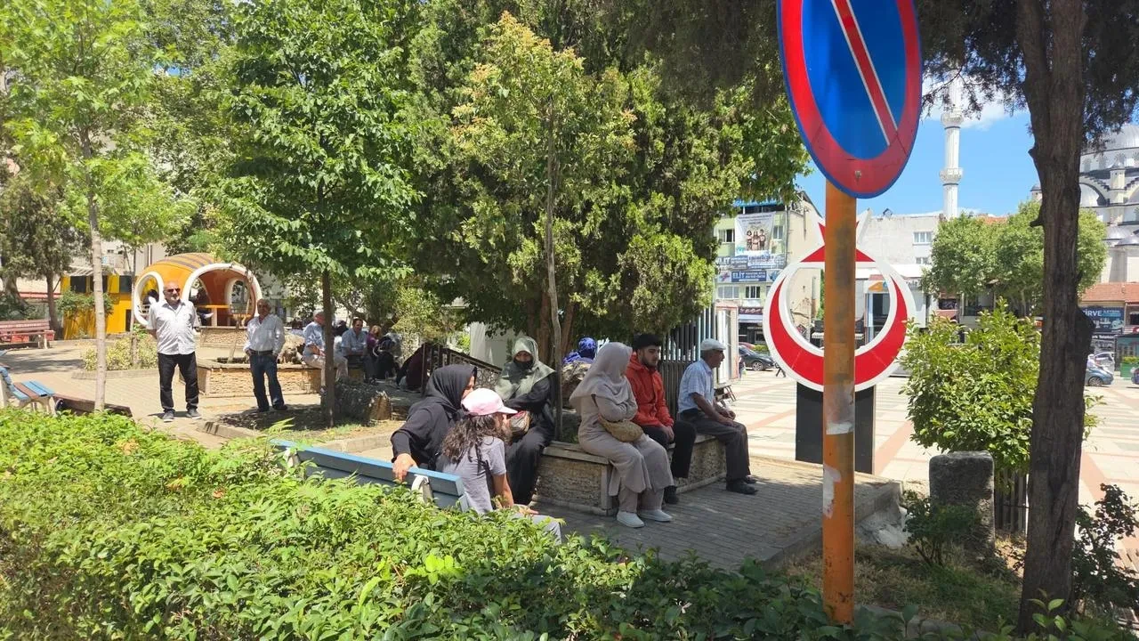 Bursa Gemlik merkezli 43 büyüklüğünde deprem yaşandı