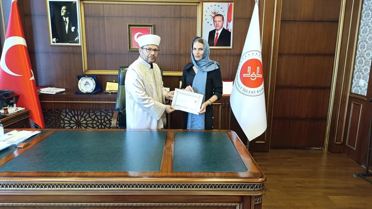 Gergana Schirmer Bingöl’de İslam’ı Kabul Ederek Hatice Adını Aldı