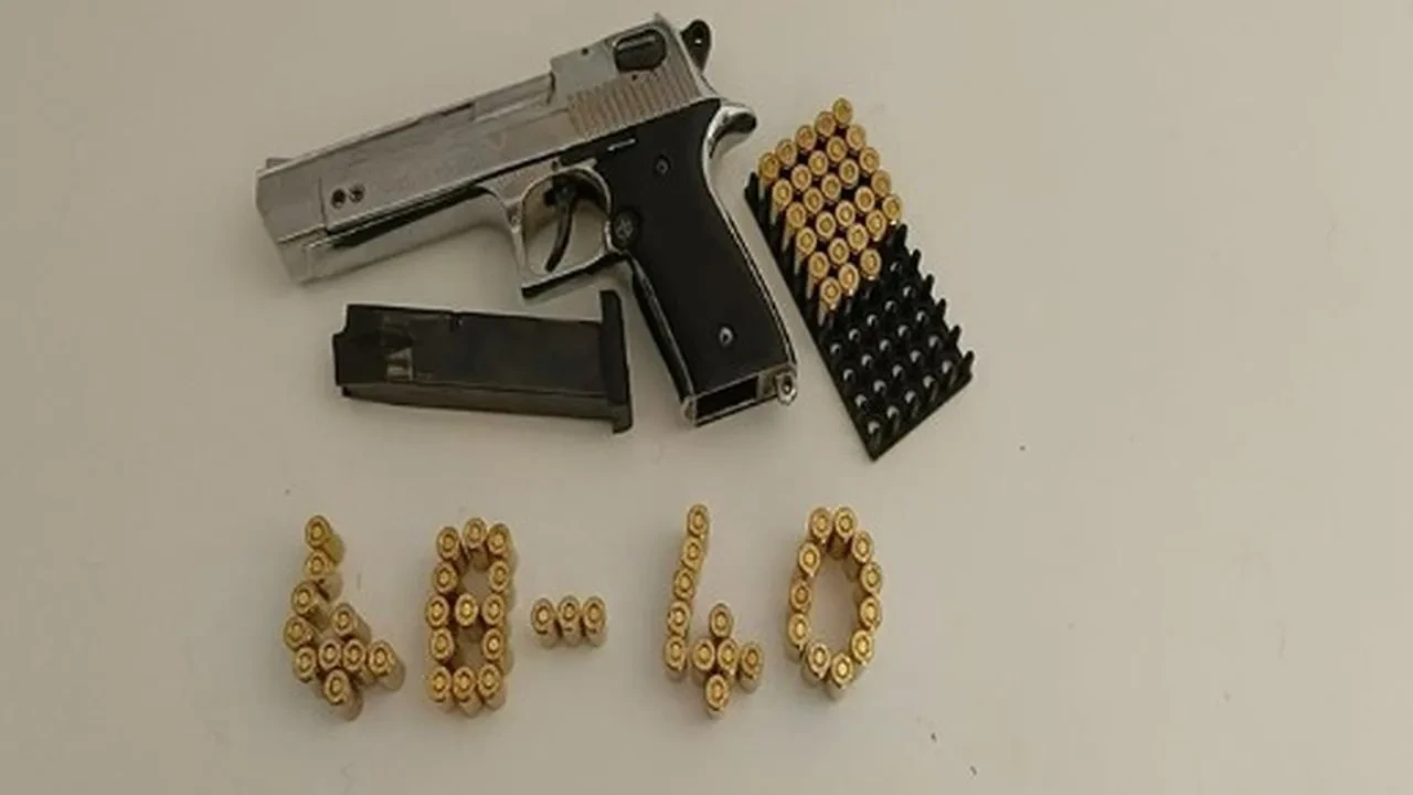 Isparta'da düğün konvoyunda havaya ateş açan şahıstan silah ele geçirildi