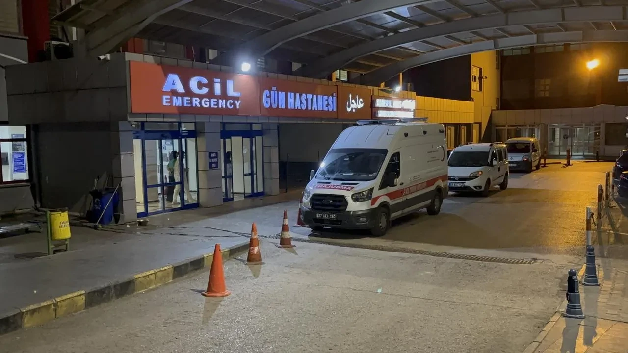 Gaziantep'te 8 kilogram altın gasp eden şahıslar polisle çatıştı