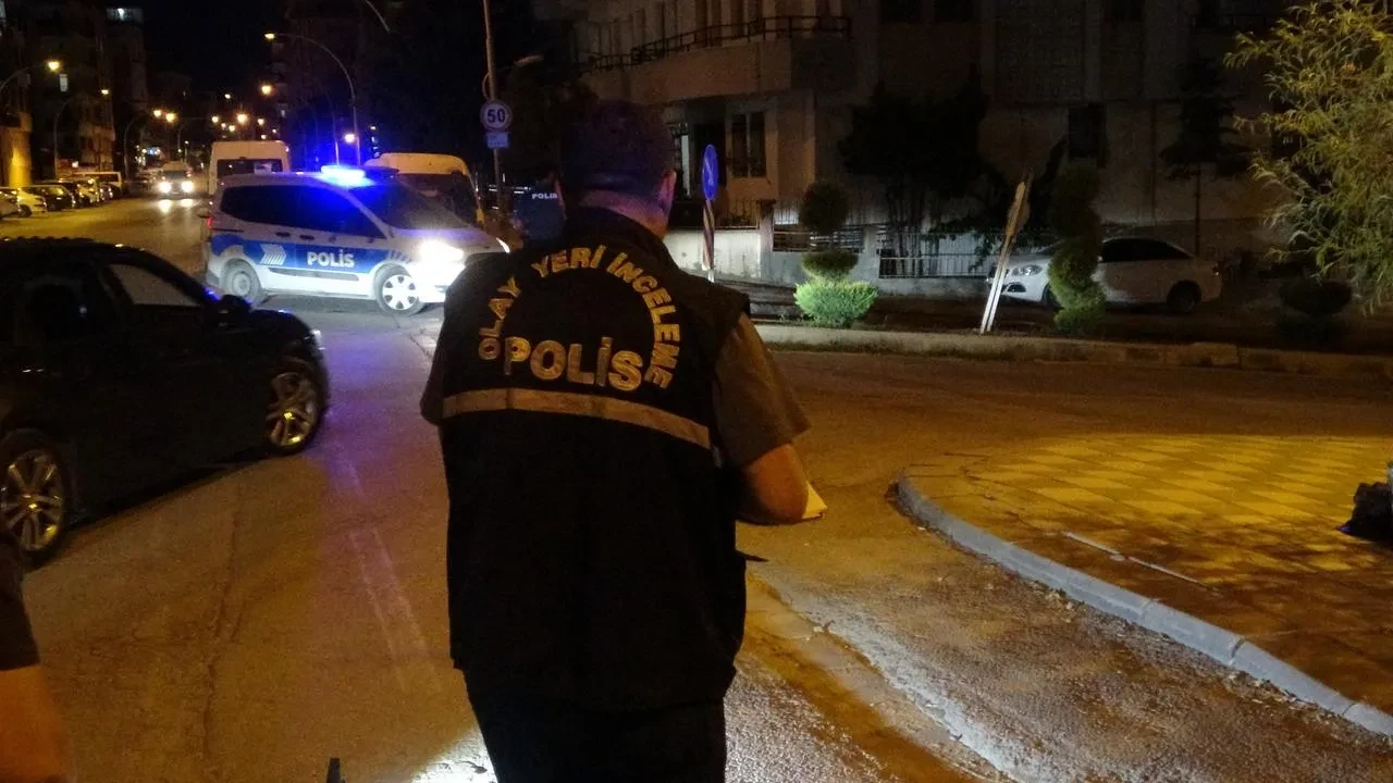 Malatya’da silahlı ve bıçaklı kavga sonucu bir kişi yaralandı