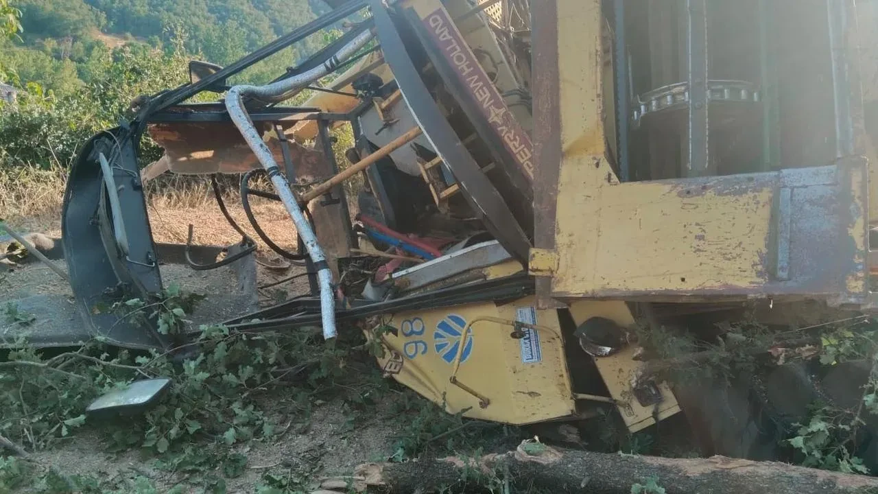 Samsun’un Vezirköprü ilçesinde biçerdöver kazasında 1 kişi yaralandı