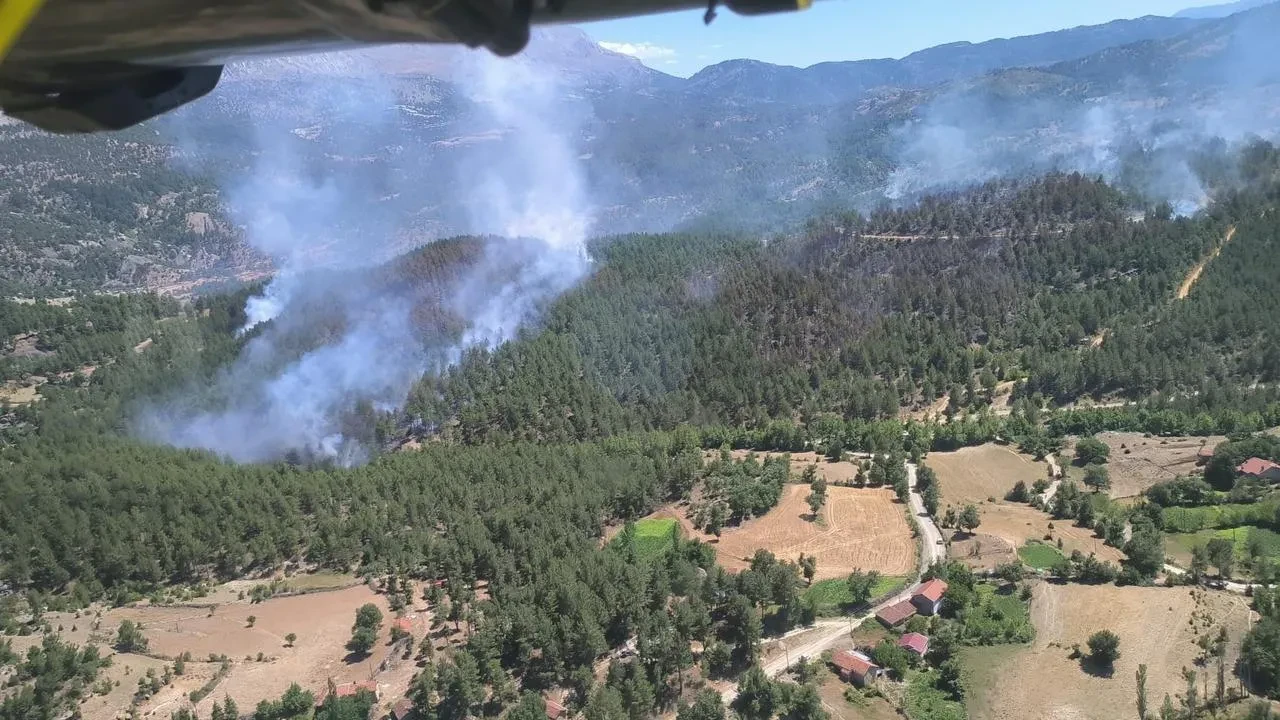 Isparta Sütçüler orman yangını altı saatte söndürüldü