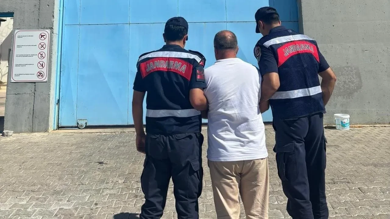 Muğla’da kasten öldürme suçundan aranan 2 şüpheli yakalandı