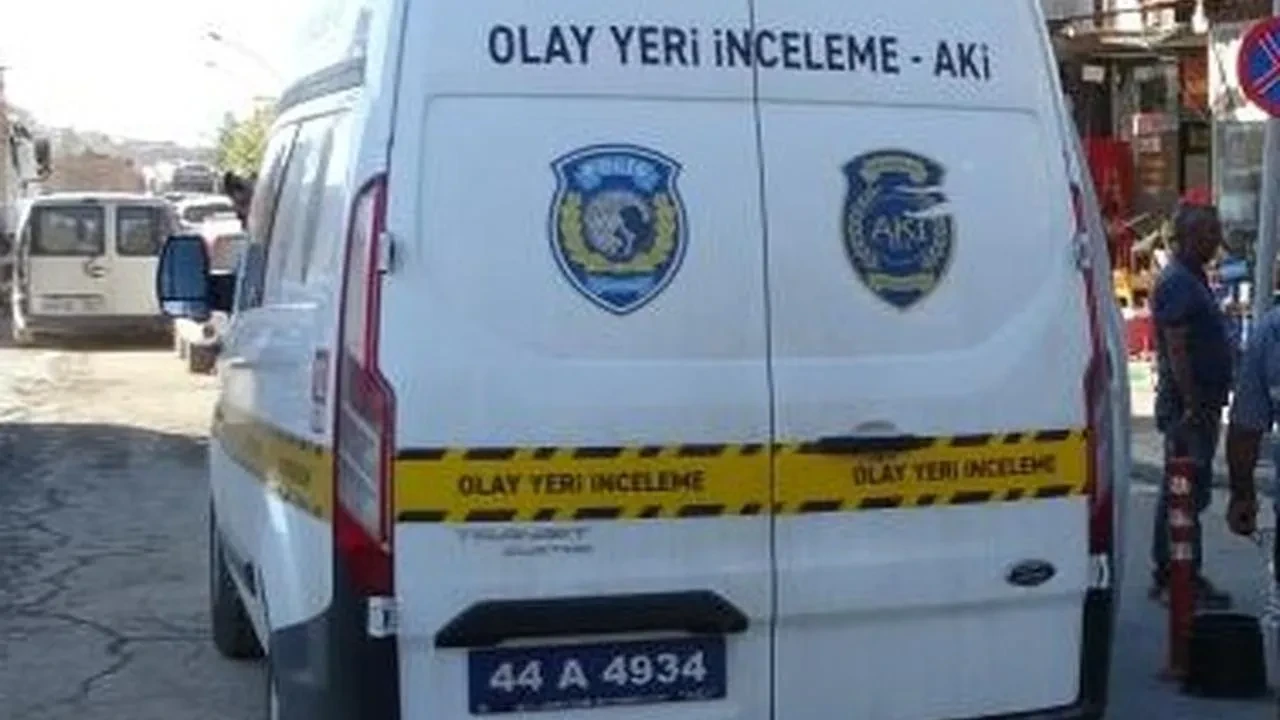 Malatya'da otomobilin çarptığı yaya hastaneye kaldırıldı