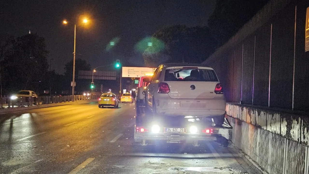 Sarıyer'de makas atan sürücü zincirleme kazaya neden oldu ve 2 kişi yaralandı