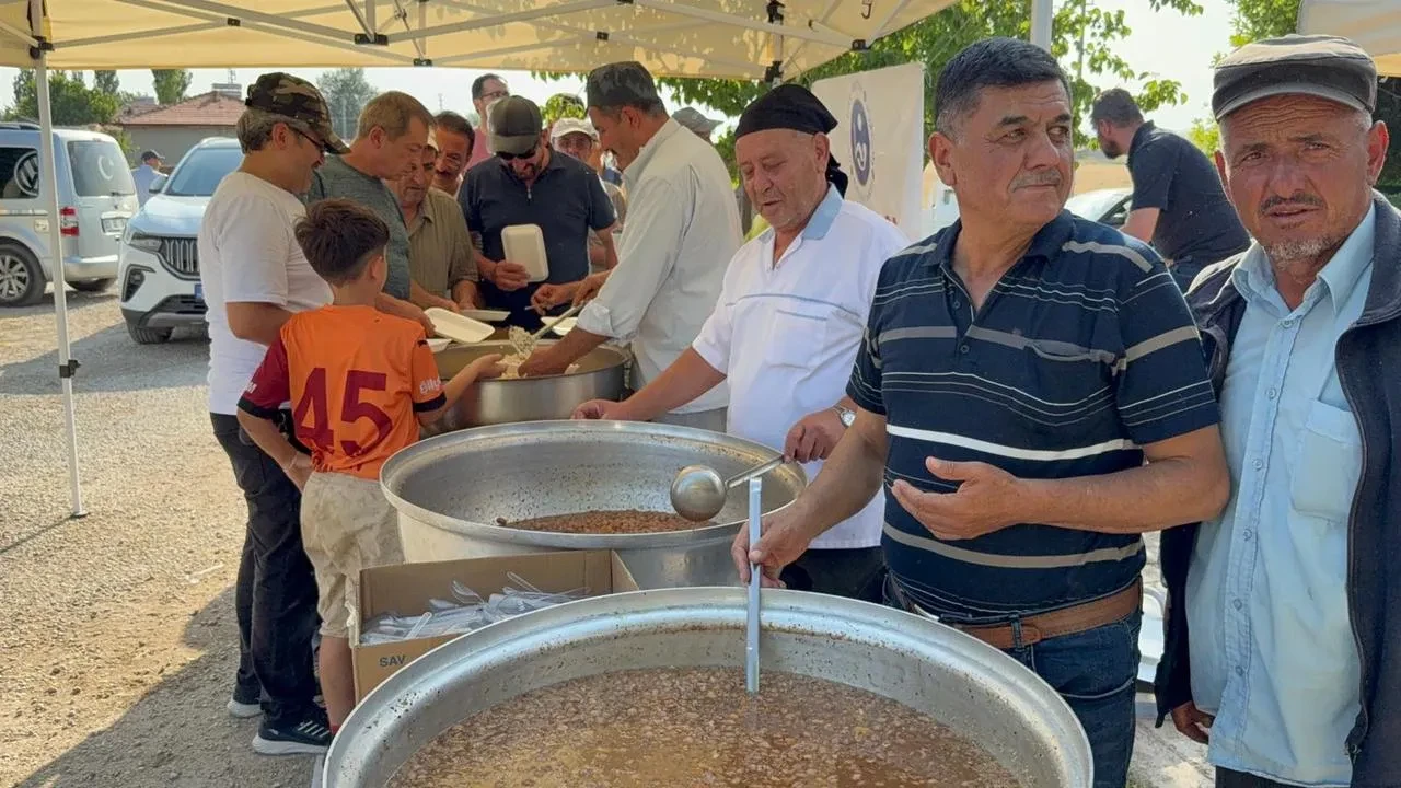 Bolvadin'de Abdülvahap Gazi Türbesi'nde muharrem ayı etkinliği düzenlendi