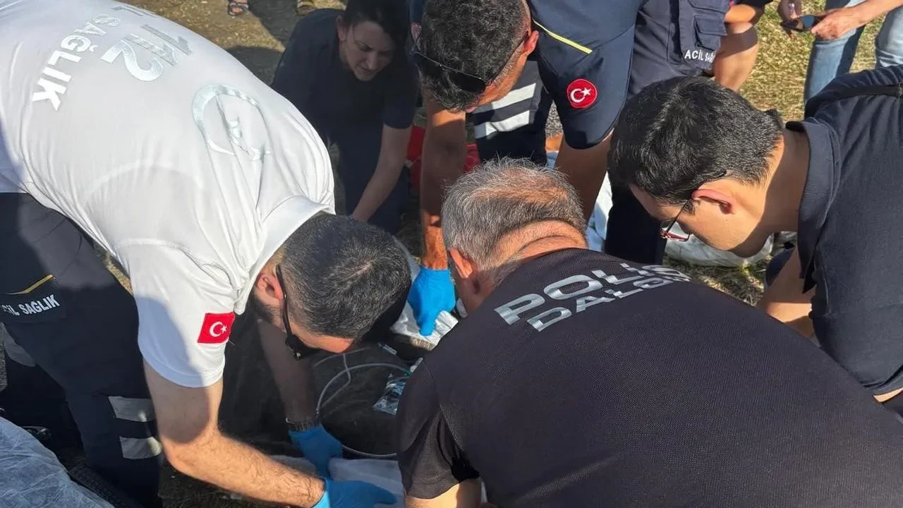 Samsun Atakum'da 4 kişi denizde akıntıya kapılarak boğulma tehlikesi geçirdi