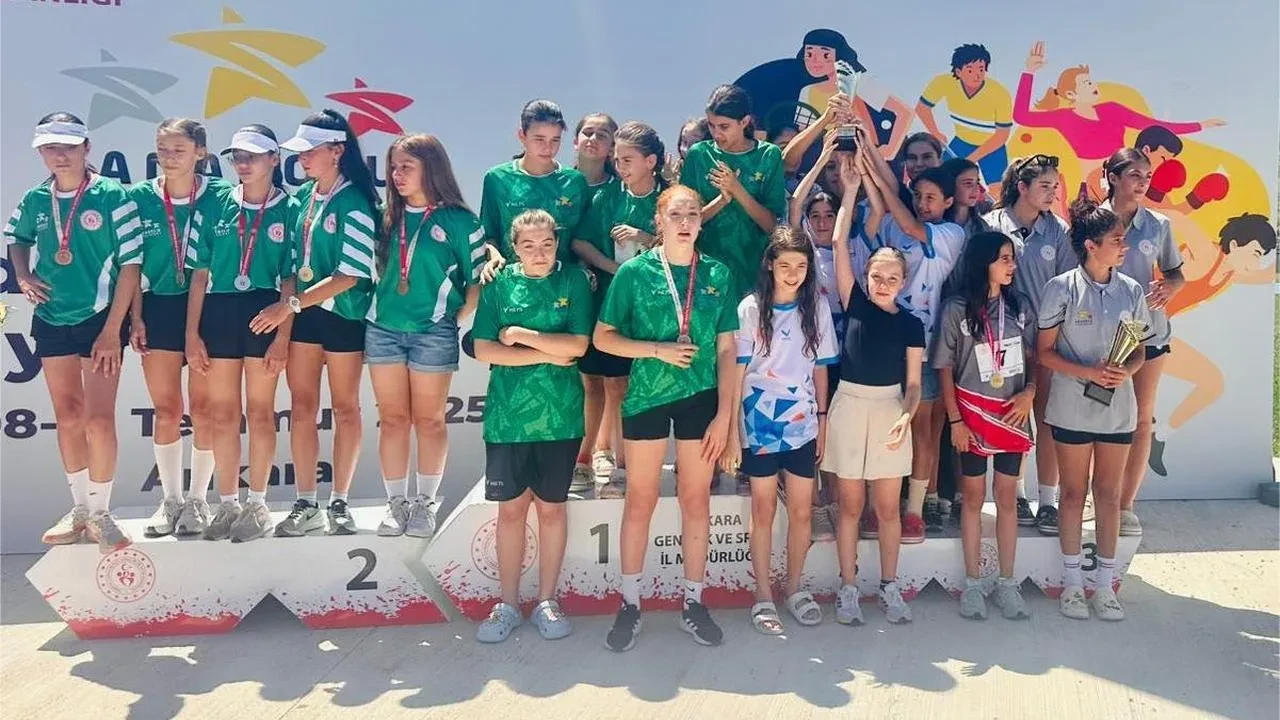 Elazığlı sporcular modern pentatlon türkiye şampiyonasında derece elde etti