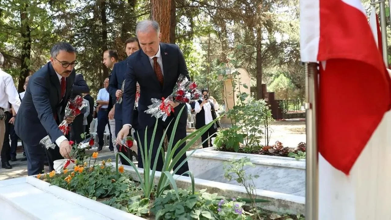 İnegöl'de 15 Temmuz şehitleri için anma töreni düzenlendi