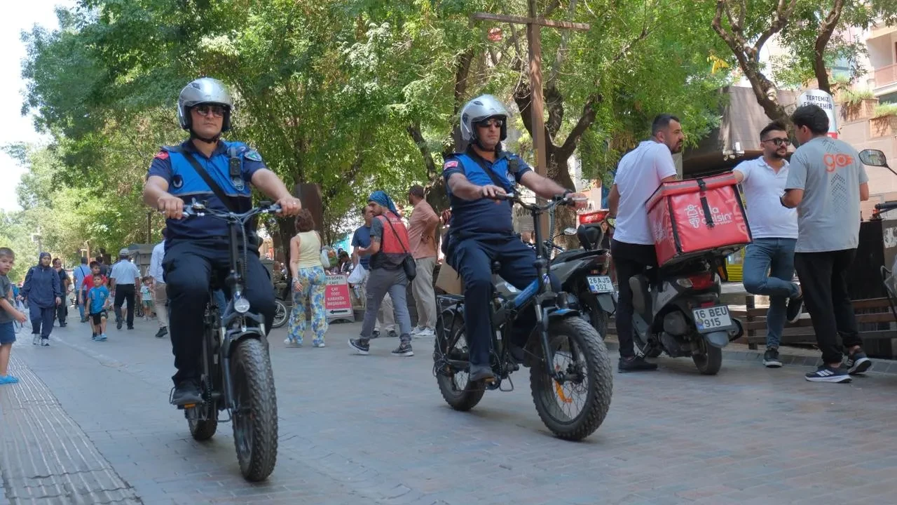 Odunpazarı Belediyesi zabıta ekiplerine elektrikli bisiklet desteği sağladı