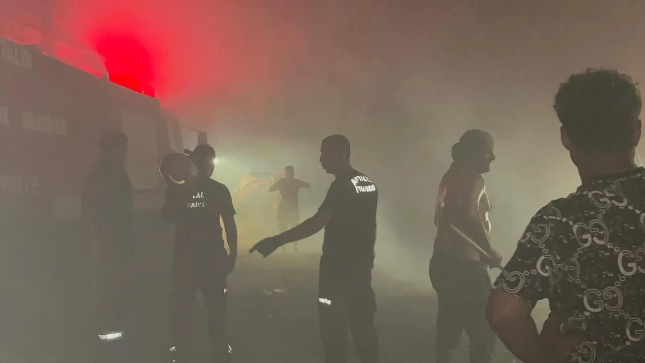 Alanya’da orman yangını vatandaş desteğiyle kontrol altına alındı ve 3 hektar