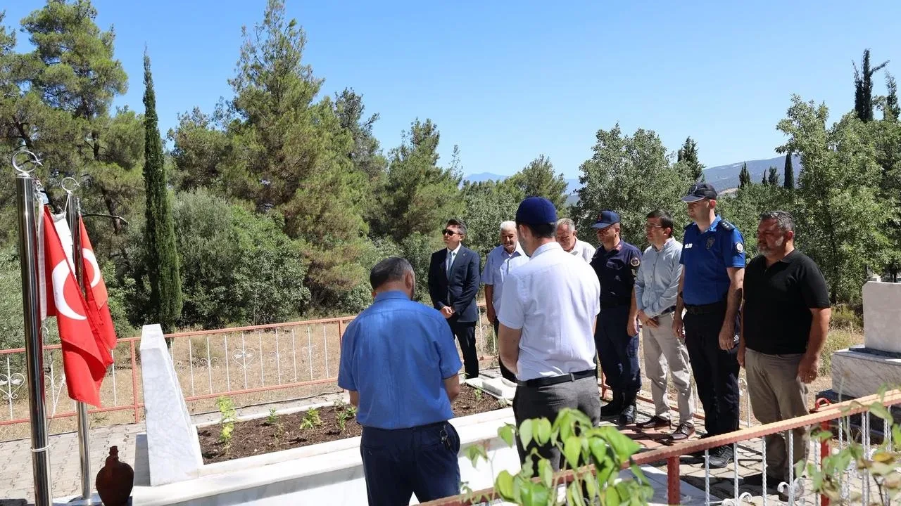 Şehit Uzman Çavuş Emrah Ceylan Karacasuda anıldı