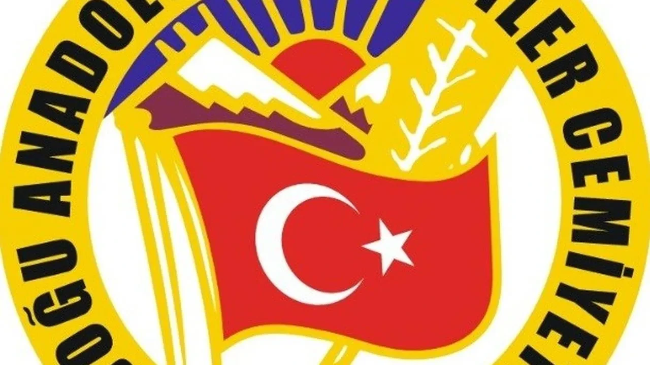 Doğu Anadolu Gazeteciler Cemiyeti Türk Basını'nın Rolünü Vurguladı.