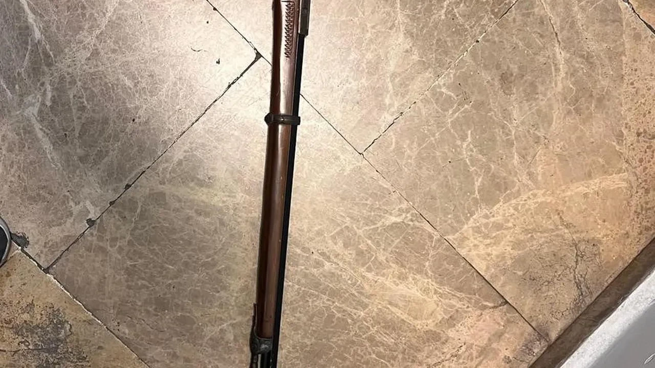 İstanbul Sarıyer Hacıosman Metro’da tavşan kostümlü genç gözaltına alındı