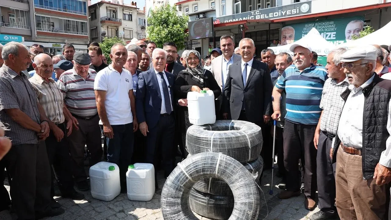 Bursa Büyükşehir Belediyesi Domaniçli çiftçilere tarımsal destek sağladı