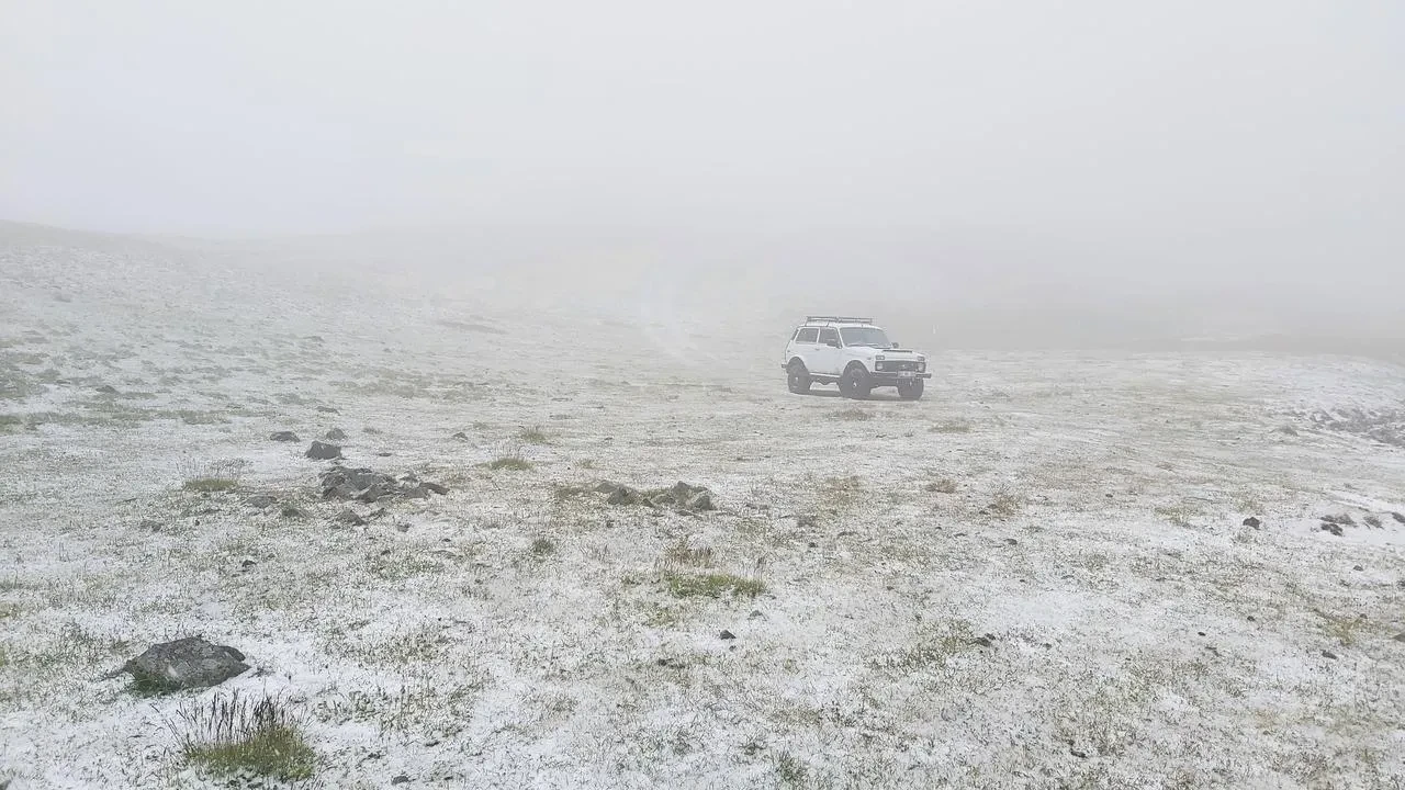 Gümüşhane Çakırgöl yükseklerinde temmuz ayında kar yağdı