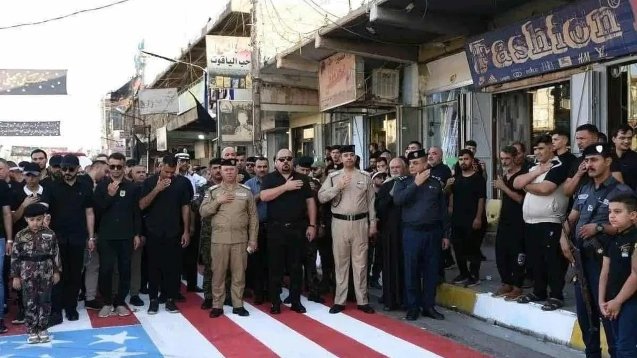 Irak ordusu ABD bayrağına basan subayları cezalandırdı