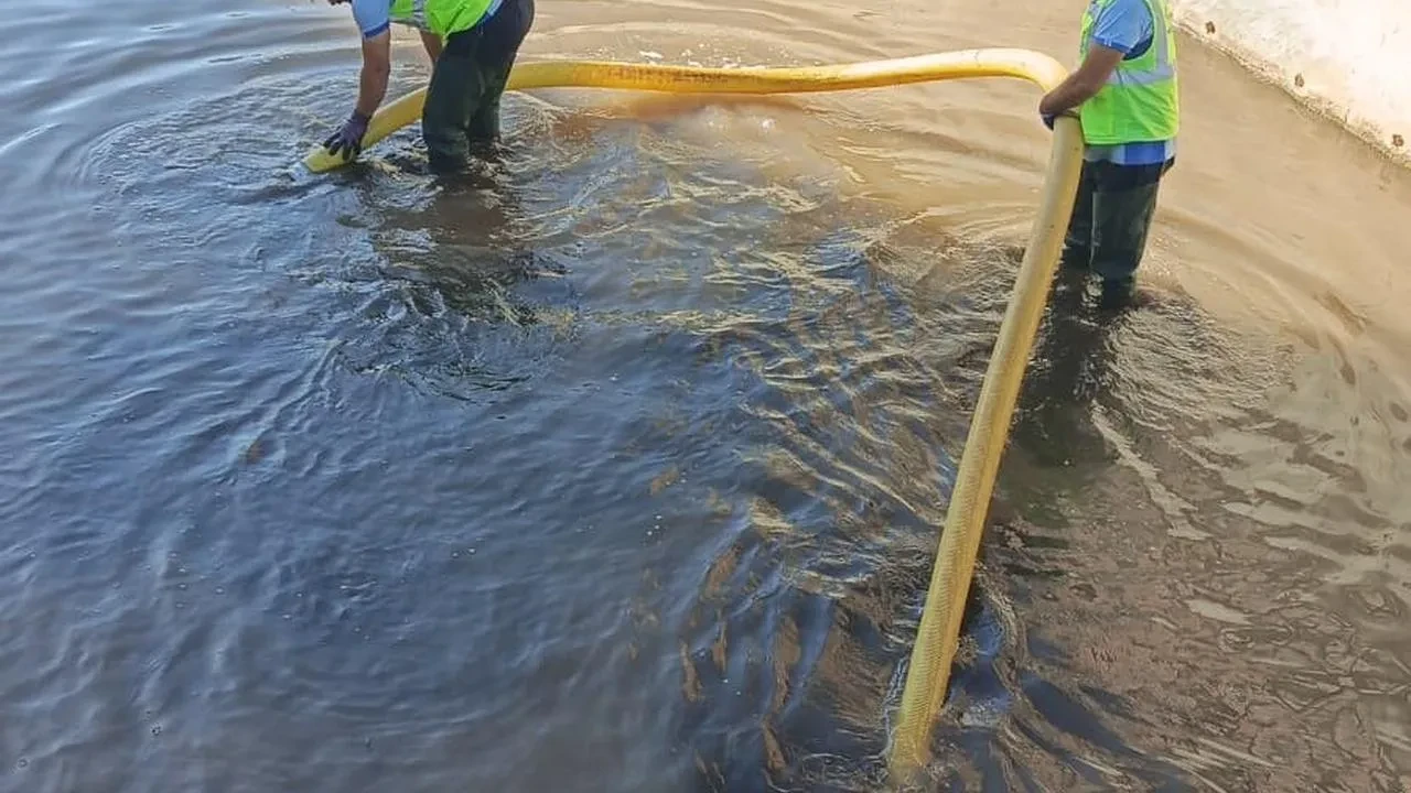 Marmaris Siteler Mahallesi’nde MUSKİ dereleri temizledi