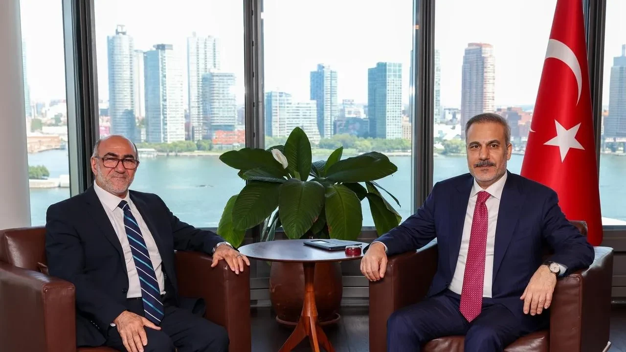 Dışişleri Bakanı Hakan Fidan Usame Cemal ile Türkevi’nde Görüştü