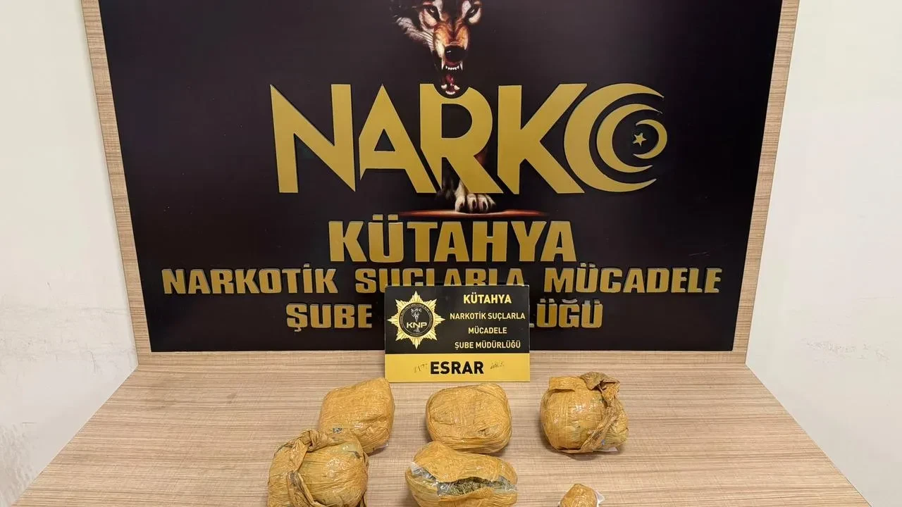 Kütahya narkotik ekipleri esrar ve bonzai yakaladı
