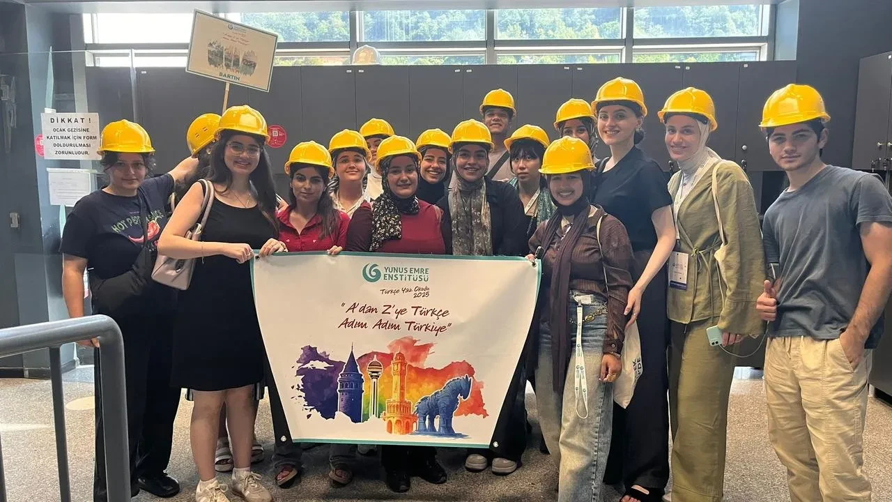 Bartın Üniversitesi'nde Türkçe Yaz Okulu uluslararası öğrencileri bir araya getirdi.