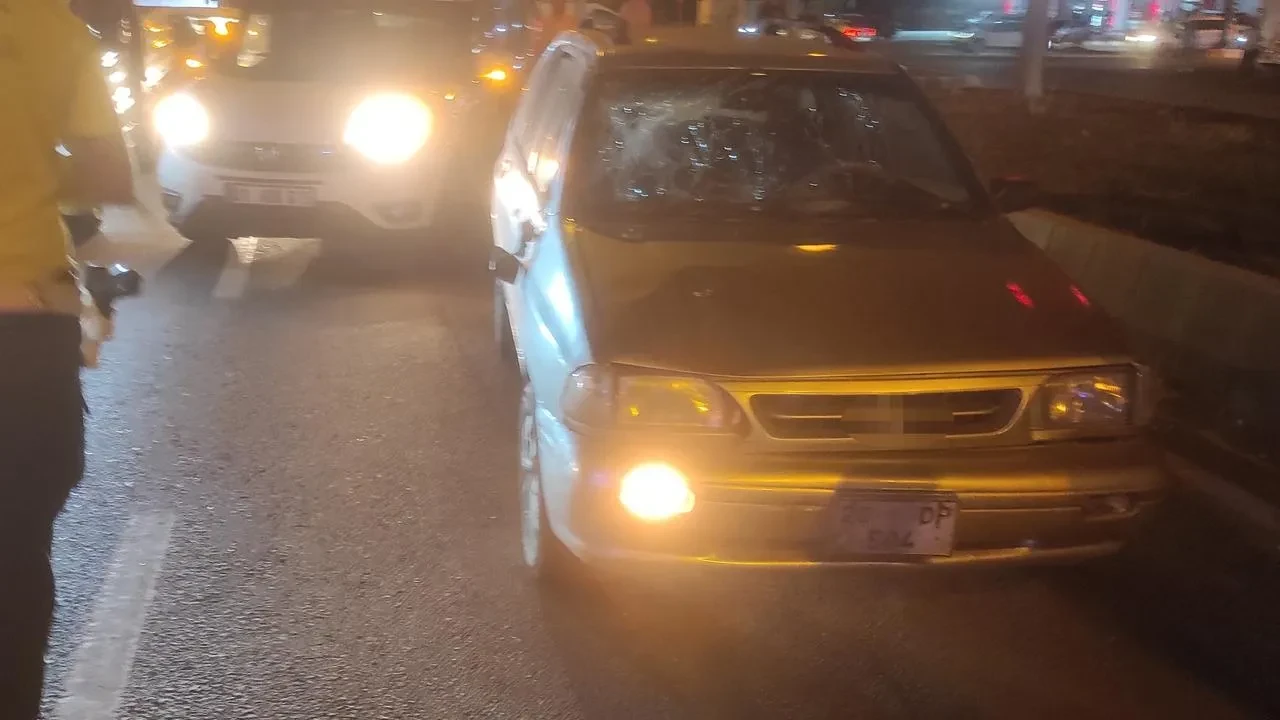 Ağrı'da kırmızı ışık ihlali sonucu trafik kazasında 1 kişi yaralandı