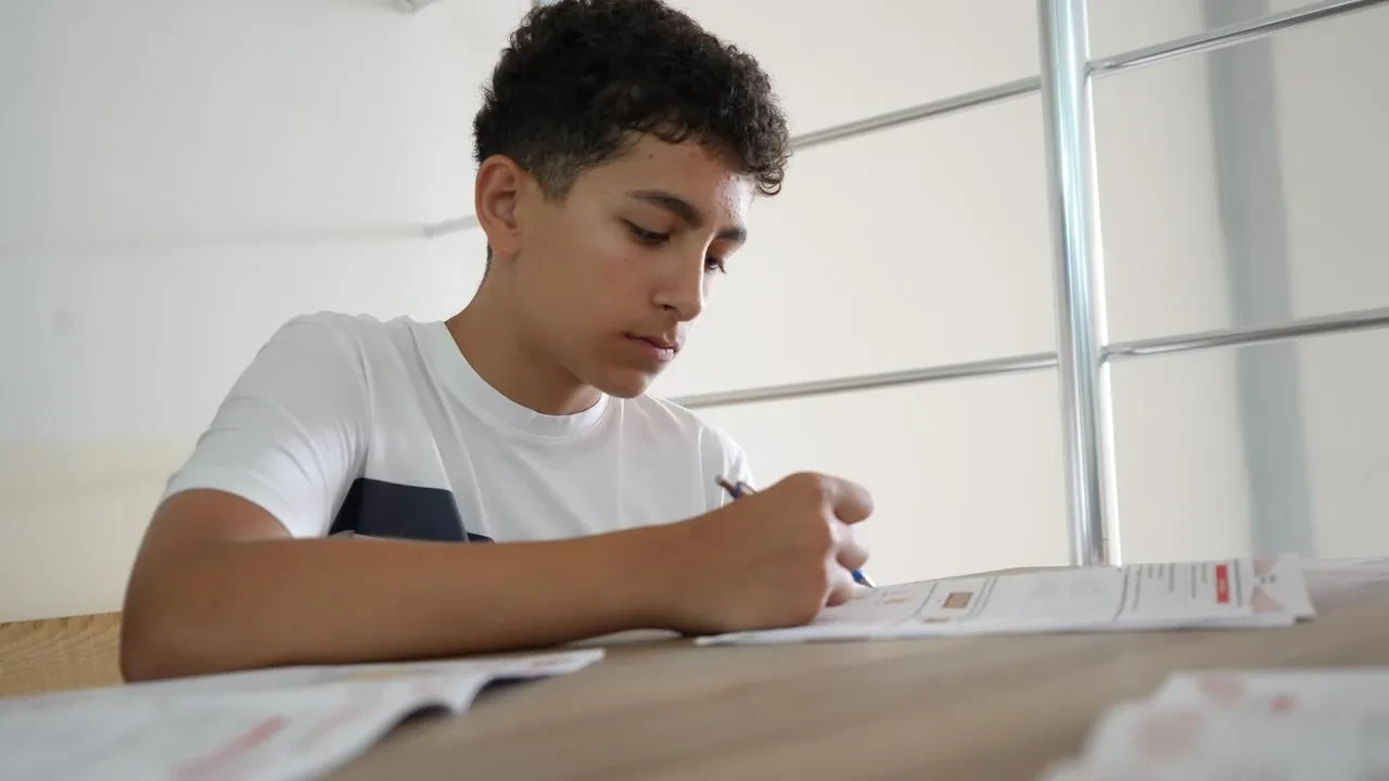 Bayburt Şehitler Ortaokulu öğrencisi Hasan İmamoğlu LGS birincisi oldu.