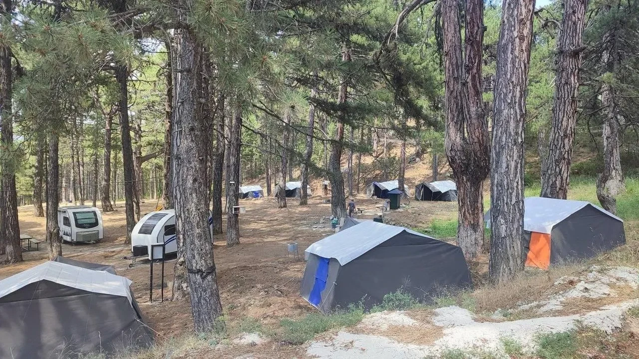 Murat Dağı'nda Kıcıroğlu Yaylası'nda çadır kampı hizmeti başladı