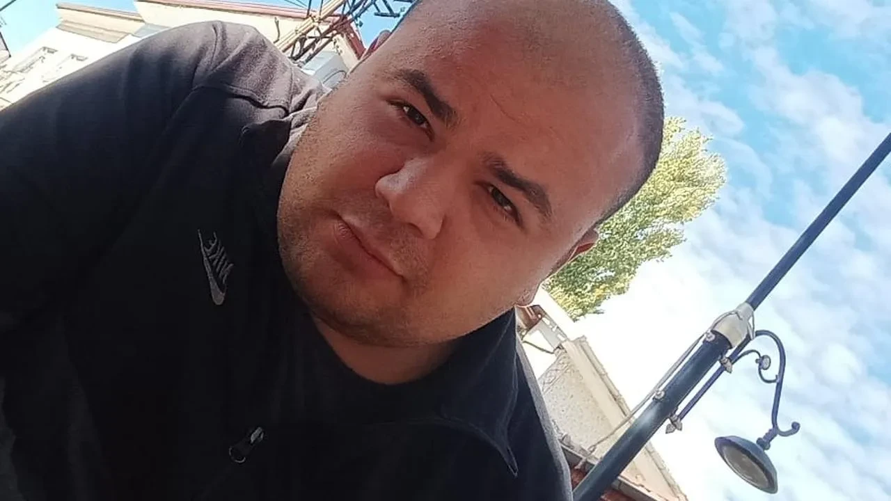 Malatya’nın Doğanşehir ilçesinde Abuzer Bayram evde asılı halde bulundu