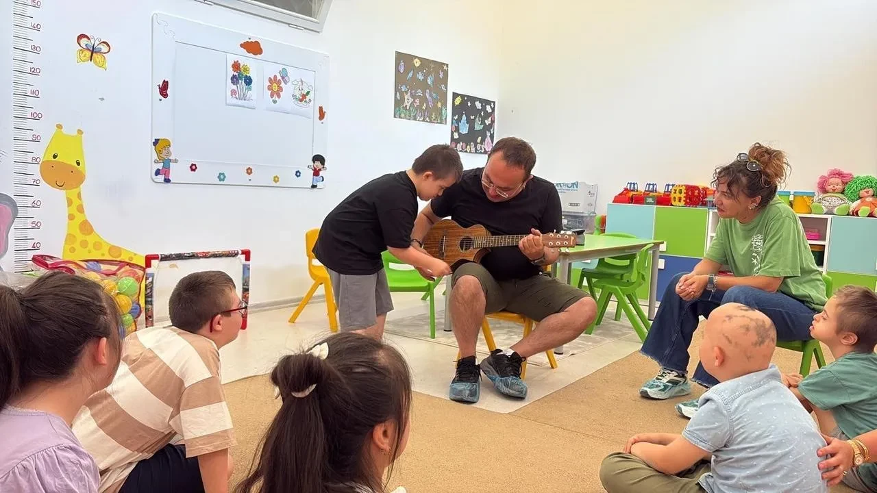 Odunpazarı Belediyesi engelliler için yaz okulunda drama atölyeleri düzenliyor