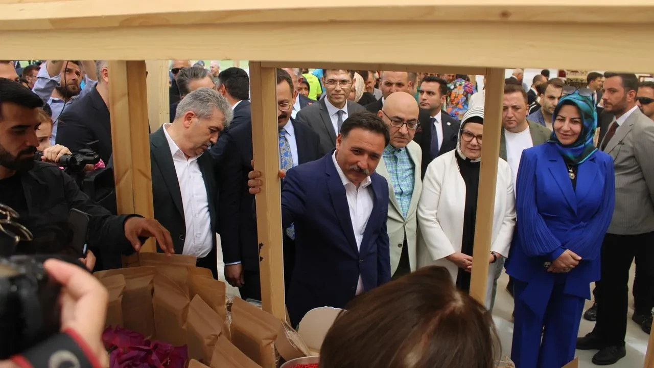 Anadoludakiler Kayseri Pazarı Millet Bahçesinde keşfedilmeyi bekliyor