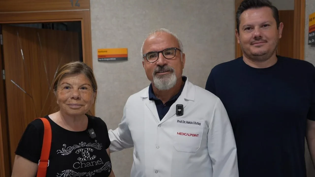 İzmir Ekonomi Üniversitesinde akciğer nodülü ameliyatı başarıyla gerçekleştirildi