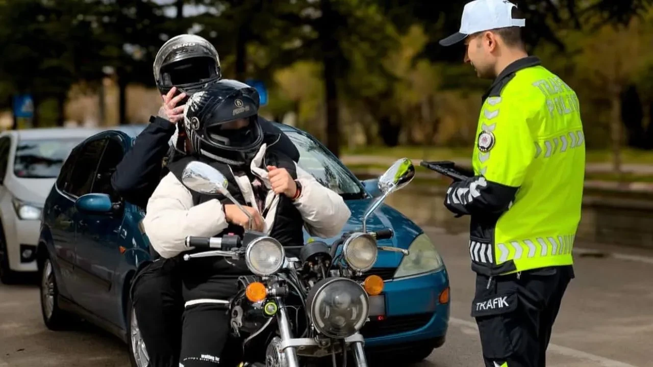 Isparta’da 224 abartı egzozlu araca ceza kesildi