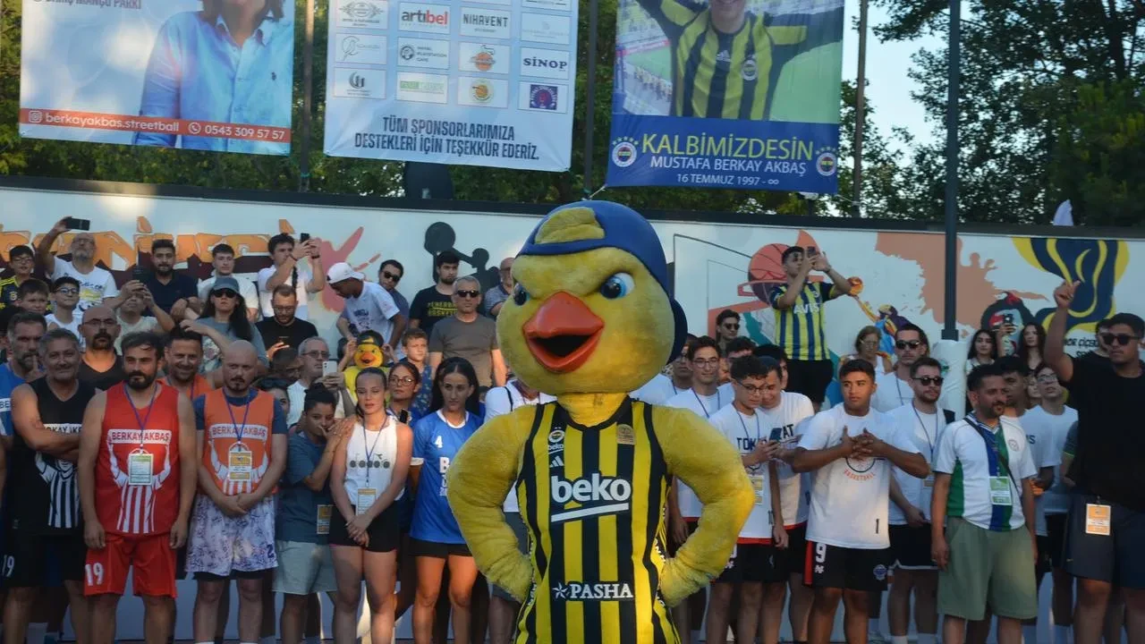 Sinop'ta Mustafa Berkay Akbaş Turnuvası Başladı