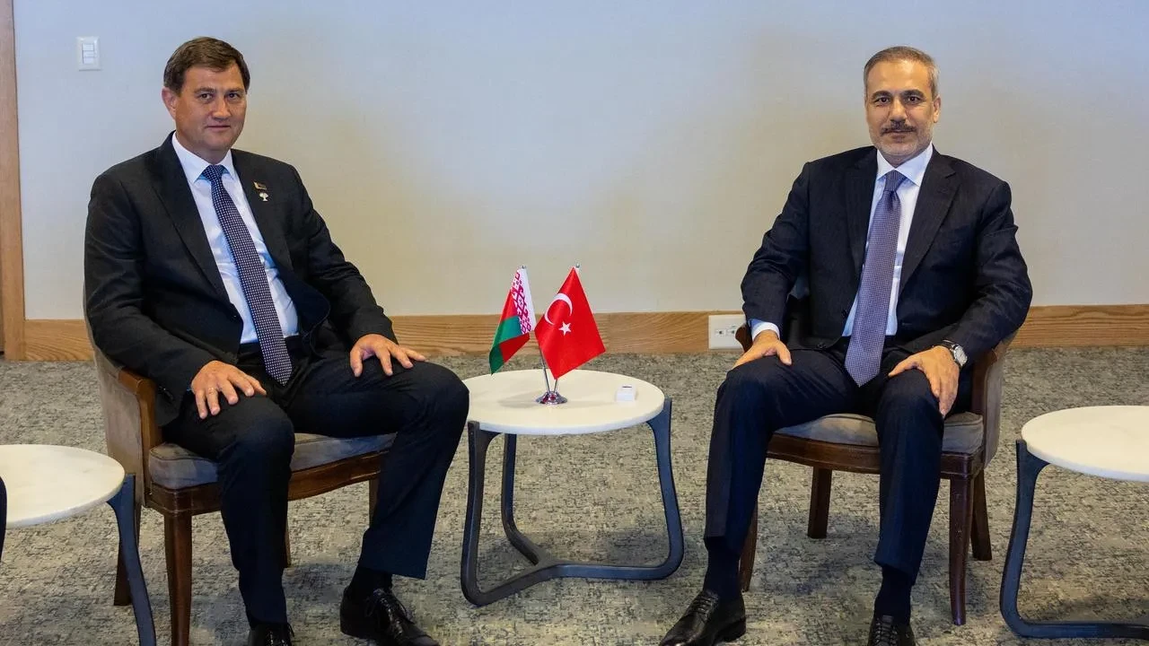 Bakan Fidan BRICS Zirvesinde Belarus ile buluştu